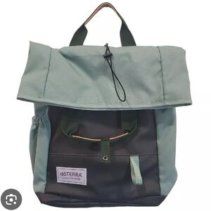 doTERRA 2020 convention pursue backpack from recycled bottles NWOT 15x22x5